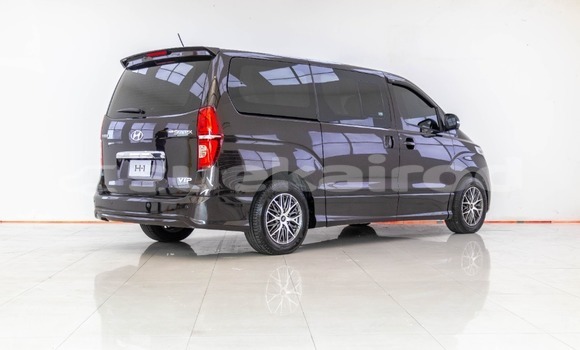 Buy Used Hyundai H1 Black Car in Bangkok in Bangkok Buy Used Hyundai H1 Black Car in Bangkok in Bangkok