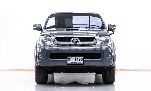 Buy Used Toyota Hiluxe VIGO Other Car in Bangkok in Bangkok Buy Used Toyota Hiluxe VIGO Other Car in Bangkok in Bangkok