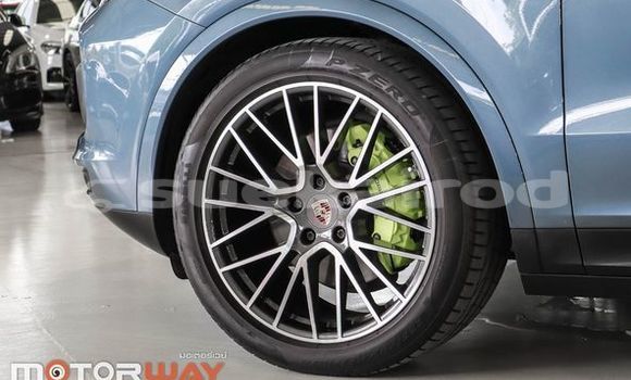 Buy Used Porsche Cayenne Blue Car in Bangkok in Bangkok Buy Used Porsche Cayenne Blue Car in Bangkok in Bangkok