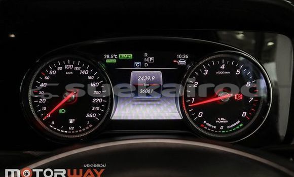 Buy Used Mercedes-Benz E-Classe Black Car in Bangkok in Bangkok Buy Used Mercedes-Benz E-Classe Black Car in Bangkok in Bangkok