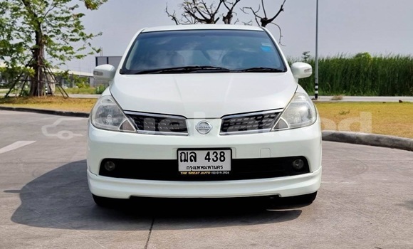 Buy Used Nissan Tiida White Car in Bangkok in Bangkok Buy Used Nissan Tiida White Car in Bangkok in Bangkok