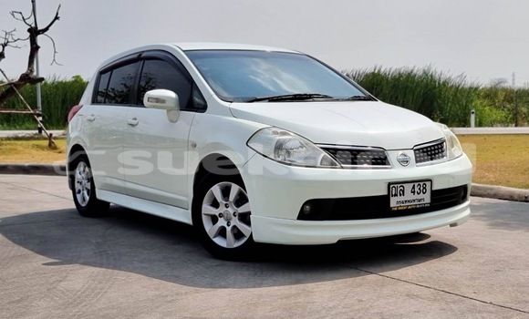 Buy Used Nissan Tiida White Car in Bangkok in Bangkok Buy Used Nissan Tiida White Car in Bangkok in Bangkok