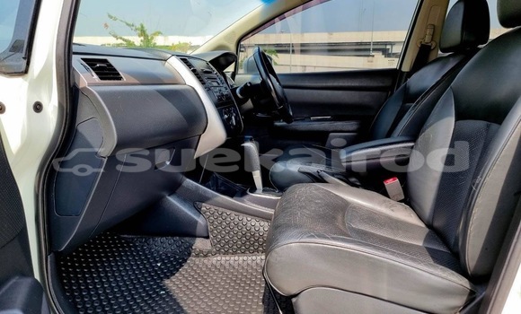 Buy Used Nissan Tiida White Car in Bangkok in Bangkok Buy Used Nissan Tiida White Car in Bangkok in Bangkok