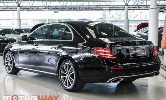 Buy Used Mercedes-Benz E-Classe Black Car in Bangkok in Bangkok Buy Used Mercedes-Benz E-Classe Black Car in Bangkok in Bangkok