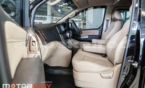 Buy Used Hyundai H1 Black Car in Bangkok in Bangkok Buy Used Hyundai H1 Black Car in Bangkok in Bangkok