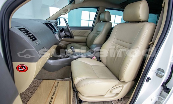 ซื้อ รถมือสอง Toyota Fortuner ขาว รถยนต์ ใน %{เมือง} ใน กรุงเทพมหานคร ซื้อ รถมือสอง Toyota Fortuner ขาว รถยนต์ ใน %{เมือง} ใน กรุงเทพมหานคร