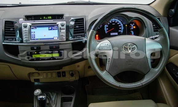 ซื้อ รถมือสอง Toyota Fortuner ขาว รถยนต์ ใน %{เมือง} ใน กรุงเทพมหานคร ซื้อ รถมือสอง Toyota Fortuner ขาว รถยนต์ ใน %{เมือง} ใน กรุงเทพมหานคร