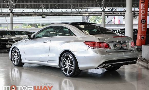 ซื้อ รถมือสอง Mercedes-Benz E-Classe เงิน รถยนต์ ใน %{เมือง} ใน กรุงเทพมหานคร ซื้อ รถมือสอง Mercedes-Benz E-Classe เงิน รถยนต์ ใน %{เมือง} ใน กรุงเทพมหานคร