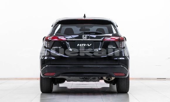 ซื้อ รถมือสอง Honda HR-V สีดำ รถยนต์ ใน %{เมือง} ใน กรุงเทพมหานคร ซื้อ รถมือสอง Honda HR-V สีดำ รถยนต์ ใน %{เมือง} ใน กรุงเทพมหานคร