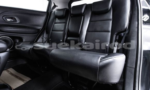 ซื้อ รถมือสอง Honda HR-V สีดำ รถยนต์ ใน %{เมือง} ใน กรุงเทพมหานคร ซื้อ รถมือสอง Honda HR-V สีดำ รถยนต์ ใน %{เมือง} ใน กรุงเทพมหานคร