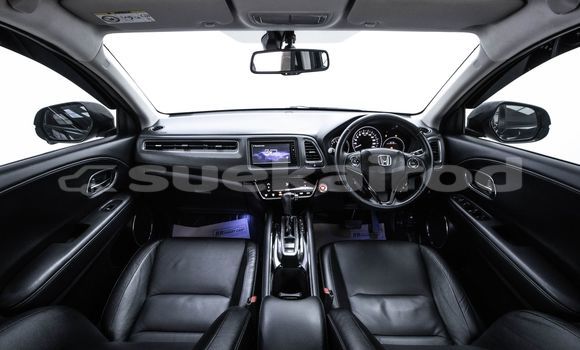 ซื้อ รถมือสอง Honda HR-V สีดำ รถยนต์ ใน %{เมือง} ใน กรุงเทพมหานคร ซื้อ รถมือสอง Honda HR-V สีดำ รถยนต์ ใน %{เมือง} ใน กรุงเทพมหานคร