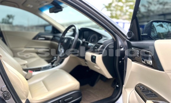 ซื้อ รถมือสอง Honda Accord เงิน รถยนต์ ใน %{เมือง} ใน กรุงเทพมหานคร ซื้อ รถมือสอง Honda Accord เงิน รถยนต์ ใน %{เมือง} ใน กรุงเทพมหานคร