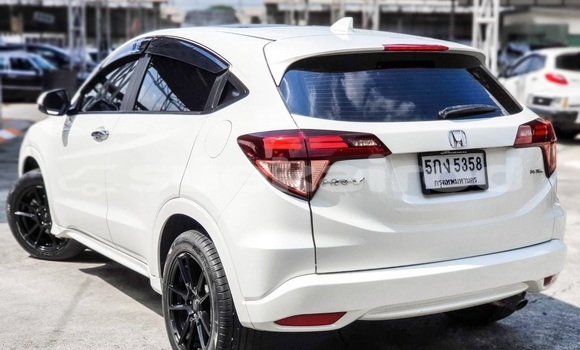 ซื้อ รถมือสอง Honda HR–V ขาว รถยนต์ ใน %{เมือง} ใน กรุงเทพมหานคร ซื้อ รถมือสอง Honda HR–V ขาว รถยนต์ ใน %{เมือง} ใน กรุงเทพมหานคร