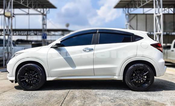 ซื้อ รถมือสอง Honda HR–V ขาว รถยนต์ ใน %{เมือง} ใน กรุงเทพมหานคร ซื้อ รถมือสอง Honda HR–V ขาว รถยนต์ ใน %{เมือง} ใน กรุงเทพมหานคร