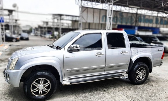 ซื้อ รถมือสอง Isuzu D–MAX เงิน รถยนต์ ใน %{เมือง} ใน กรุงเทพมหานคร ซื้อ รถมือสอง Isuzu D–MAX เงิน รถยนต์ ใน %{เมือง} ใน กรุงเทพมหานคร
