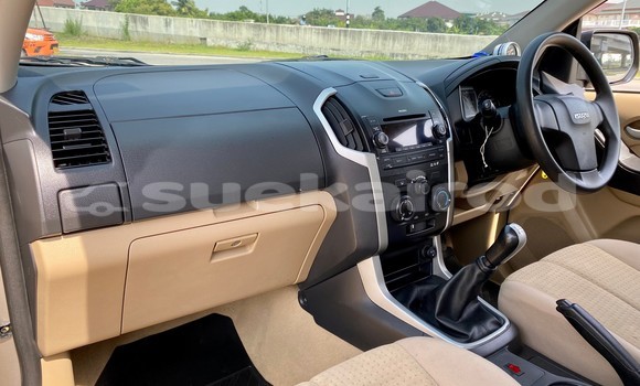 ซื้อ รถมือสอง Isuzu D-Max สีน้ำตาล รถยนต์ ใน %{เมือง} ใน กรุงเทพมหานคร ซื้อ รถมือสอง Isuzu D-Max สีน้ำตาล รถยนต์ ใน %{เมือง} ใน กรุงเทพมหานคร