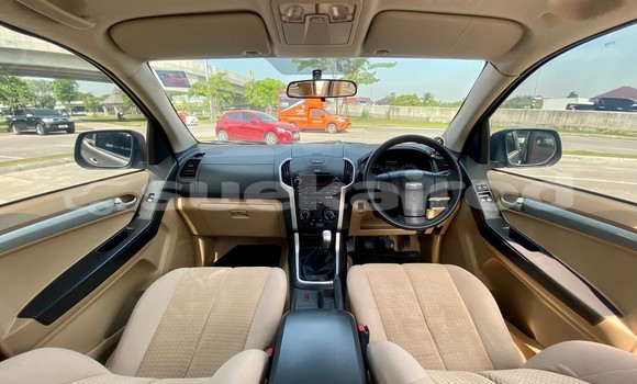 ซื้อ รถมือสอง Isuzu D-Max สีน้ำตาล รถยนต์ ใน %{เมือง} ใน กรุงเทพมหานคร ซื้อ รถมือสอง Isuzu D-Max สีน้ำตาล รถยนต์ ใน %{เมือง} ใน กรุงเทพมหานคร