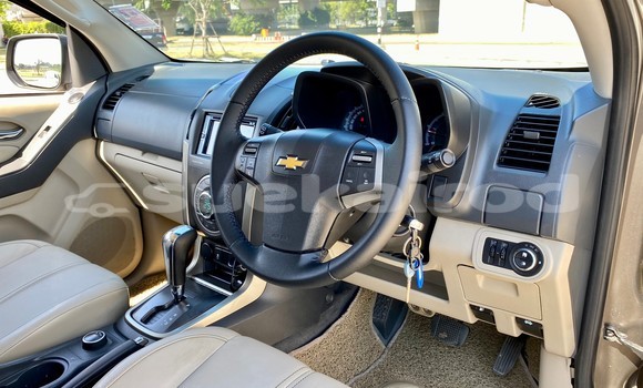 ซื้อ รถมือสอง Chevrolet TrailBlazer สีน้ำตาล รถยนต์ ใน %{เมือง} ใน กรุงเทพมหานคร ซื้อ รถมือสอง Chevrolet TrailBlazer สีน้ำตาล รถยนต์ ใน %{เมือง} ใน กรุงเทพมหานคร