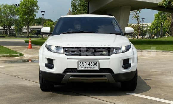 Buy Used Range Rover Evoque White Car in Bangkok in Bangkok Buy Used Range Rover Evoque White Car in Bangkok in Bangkok