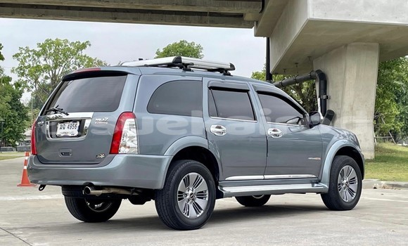 Buy Used Isuzu MU-7 Other Car in Bangkok in Bangkok Buy Used Isuzu MU-7 Other Car in Bangkok in Bangkok