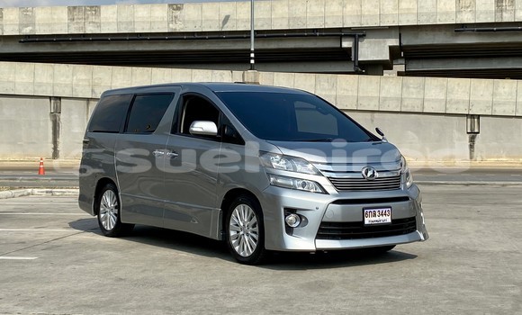 ซื้อ รถมือสอง Toyota Vellfire อื่น ๆ รถยนต์ ใน %{เมือง} ใน กรุงเทพมหานคร