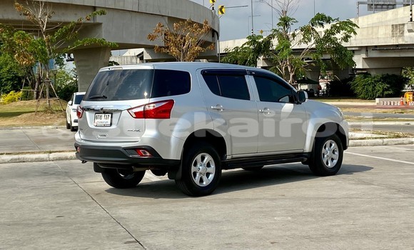 ซื้อ รถมือสอง Isuzu MU-X อื่น ๆ รถยนต์ ใน %{เมือง} ใน กรุงเทพมหานคร ซื้อ รถมือสอง Isuzu MU-X อื่น ๆ รถยนต์ ใน %{เมือง} ใน กรุงเทพมหานคร