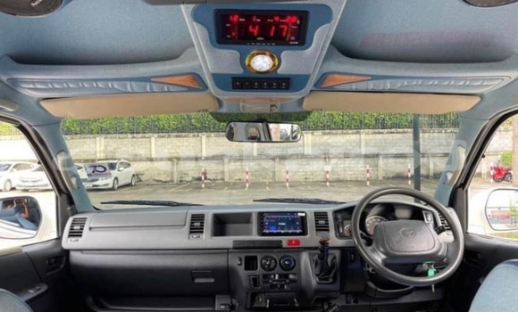 ซื้อ รถมือสอง Toyota Commuter ขาว รถยนต์ ใน %{เมือง} ใน กรุงเทพมหานคร ซื้อ รถมือสอง Toyota Commuter ขาว รถยนต์ ใน %{เมือง} ใน กรุงเทพมหานคร