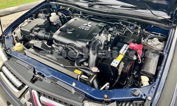 ซื้อ รถมือสอง Mitsubishi Pajero Sport สีดำ รถยนต์ ใน %{เมือง} ใน กรุงเทพมหานคร ซื้อ รถมือสอง Mitsubishi Pajero Sport สีดำ รถยนต์ ใน %{เมือง} ใน กรุงเทพมหานคร