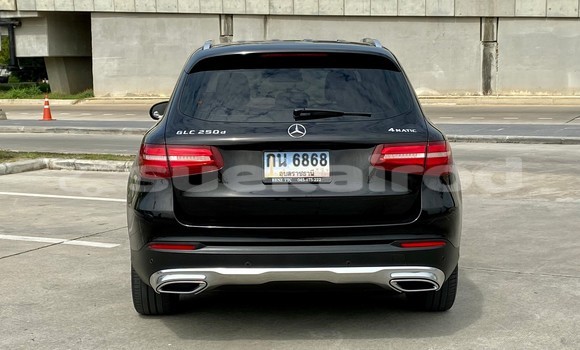 ซื้อ รถมือสอง Mercedes-Benz GLC 250D สีดำ รถยนต์ ใน %{เมือง} ใน กรุงเทพมหานคร ซื้อ รถมือสอง Mercedes-Benz GLC 250D สีดำ รถยนต์ ใน %{เมือง} ใน กรุงเทพมหานคร