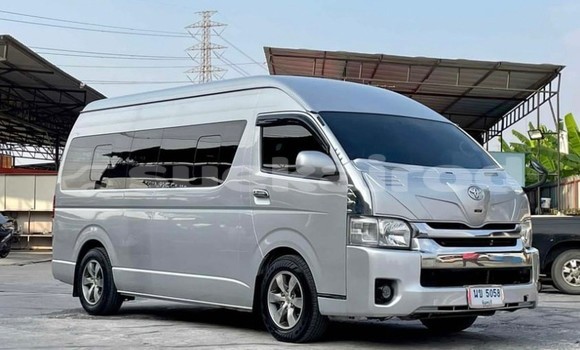 Buy Used Toyota Commuter Other Car in Bangkok in Bangkok