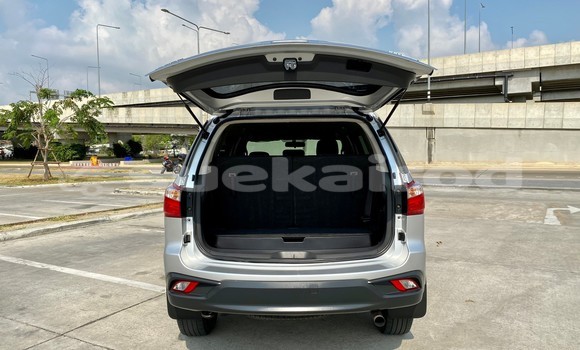 Buy Used Isuzu MU-X Other Car in Bangkok in Bangkok Buy Used Isuzu MU-X Other Car in Bangkok in Bangkok