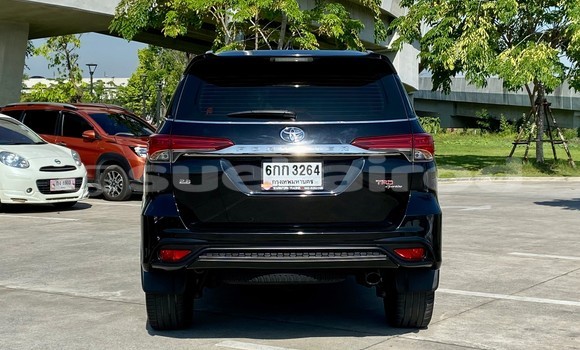 ซื้อ รถมือสอง Toyota Fortuner สีดำ รถยนต์ ใน %{เมือง} ใน กรุงเทพมหานคร ซื้อ รถมือสอง Toyota Fortuner สีดำ รถยนต์ ใน %{เมือง} ใน กรุงเทพมหานคร