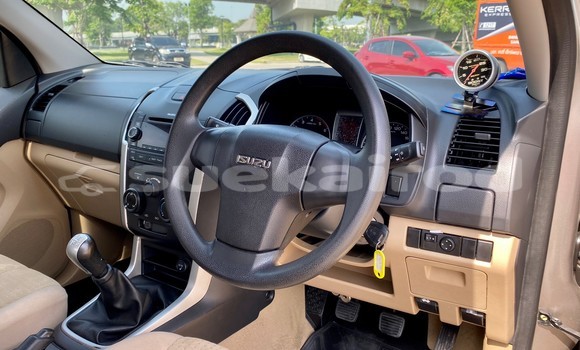 ซื้อ รถมือสอง Isuzu D-Max สีน้ำตาล รถยนต์ ใน %{เมือง} ใน กรุงเทพมหานคร ซื้อ รถมือสอง Isuzu D-Max สีน้ำตาล รถยนต์ ใน %{เมือง} ใน กรุงเทพมหานคร