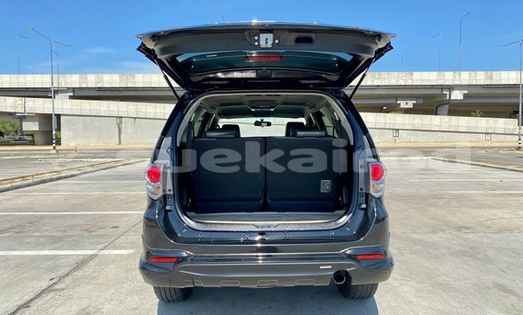 ซื้อ รถมือสอง Toyota Fortuner สีดำ รถยนต์ ใน %{เมือง} ใน กรุงเทพมหานคร ซื้อ รถมือสอง Toyota Fortuner สีดำ รถยนต์ ใน %{เมือง} ใน กรุงเทพมหานคร