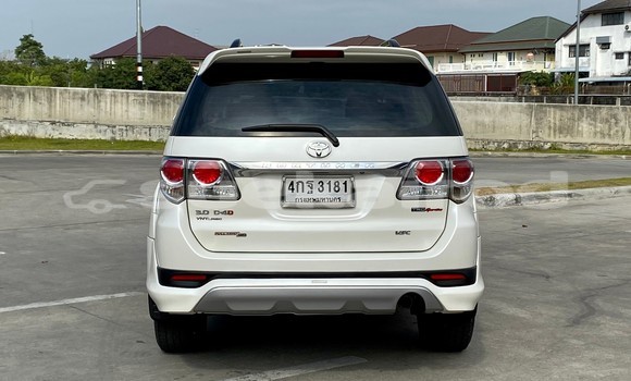 ซื้อ รถมือสอง Toyota Fortuner ขาว รถยนต์ ใน %{เมือง} ใน กรุงเทพมหานคร ซื้อ รถมือสอง Toyota Fortuner ขาว รถยนต์ ใน %{เมือง} ใน กรุงเทพมหานคร