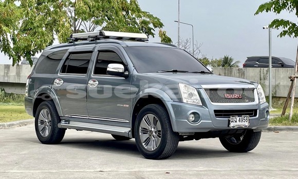 ซื้อ รถมือสอง Isuzu MU-7 อื่น ๆ รถยนต์ ใน %{เมือง} ใน กรุงเทพมหานคร