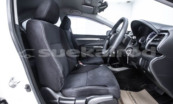 ซื้อ รถมือสอง Honda City ขาว รถยนต์ ใน %{เมือง} ใน กรุงเทพมหานคร ซื้อ รถมือสอง Honda City ขาว รถยนต์ ใน %{เมือง} ใน กรุงเทพมหานคร