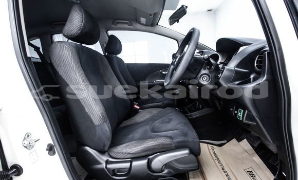 Buy Used Honda Jazz White Car in Bangkok in Bangkok Buy Used Honda Jazz White Car in Bangkok in Bangkok