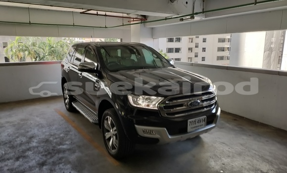 Buy Used Ford Everest Black Car in Bangkok in Bangkok