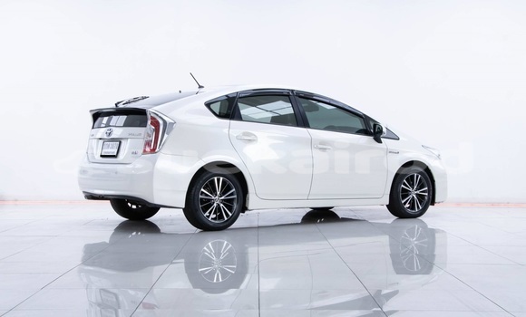 ซื้อ รถมือสอง Toyota Prius ขาว รถยนต์ ใน %{เมือง} ใน กรุงเทพมหานคร ซื้อ รถมือสอง Toyota Prius ขาว รถยนต์ ใน %{เมือง} ใน กรุงเทพมหานคร