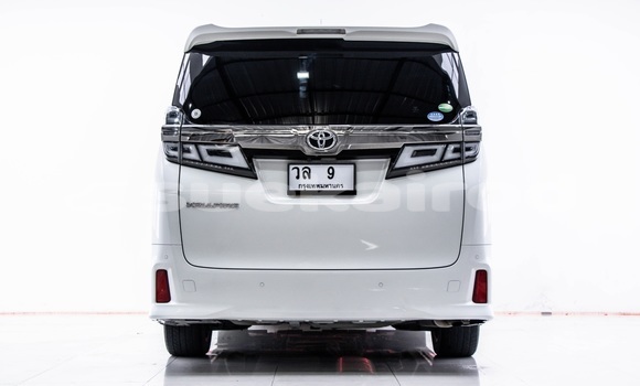 ซื้อ รถมือสอง Toyota Vellfire ขาว รถยนต์ ใน %{เมือง} ใน กรุงเทพมหานคร ซื้อ รถมือสอง Toyota Vellfire ขาว รถยนต์ ใน %{เมือง} ใน กรุงเทพมหานคร