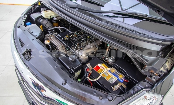 Buy Used Hyundai H1 Black Car in Bangkok in Bangkok Buy Used Hyundai H1 Black Car in Bangkok in Bangkok