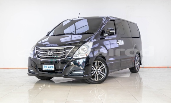 Buy Used Hyundai H1 Black Car in Bangkok in Bangkok