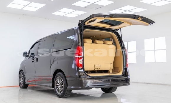 ซื้อ รถมือสอง Hyundai H1 สีดำ รถยนต์ ใน %{เมือง} ใน กรุงเทพมหานคร ซื้อ รถมือสอง Hyundai H1 สีดำ รถยนต์ ใน %{เมือง} ใน กรุงเทพมหานคร