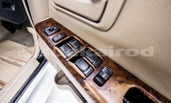 Buy Used Isuzu MU-7 Other Car in Bangkok in Bangkok Buy Used Isuzu MU-7 Other Car in Bangkok in Bangkok