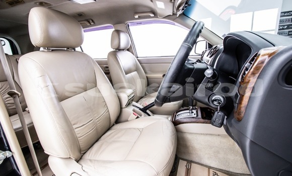 Buy Used Isuzu MU-7 Other Car in Bangkok in Bangkok Buy Used Isuzu MU-7 Other Car in Bangkok in Bangkok