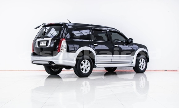 Buy Used Isuzu MU-7 Other Car in Bangkok in Bangkok Buy Used Isuzu MU-7 Other Car in Bangkok in Bangkok