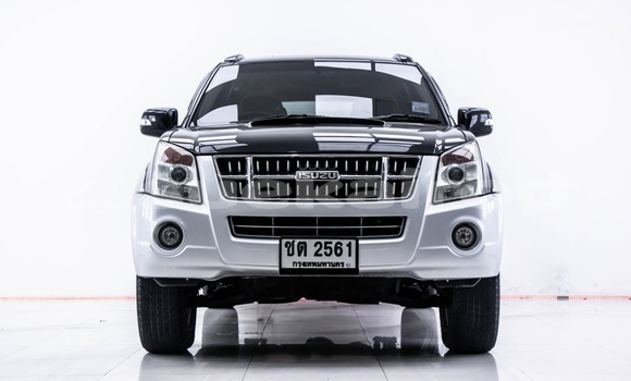 Buy Used Isuzu MU-7 Other Car in Bangkok in Bangkok Buy Used Isuzu MU-7 Other Car in Bangkok in Bangkok