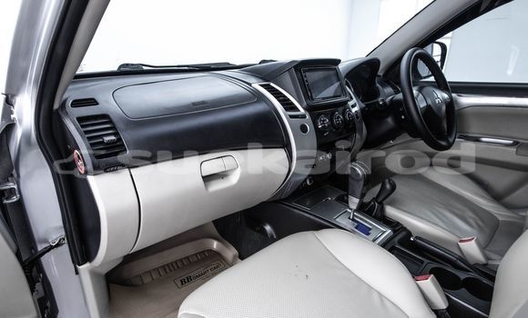 Buy Used Mitsubishi Pajero Other Car in Bangkok in Bangkok Buy Used Mitsubishi Pajero Other Car in Bangkok in Bangkok