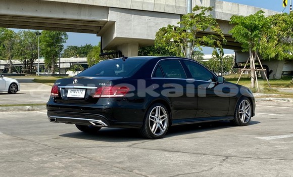 ซื้อ รถมือสอง Mercedes‒Benz E–Class สีดำ รถยนต์ ใน %{เมือง} ใน กรุงเทพมหานคร ซื้อ รถมือสอง Mercedes‒Benz E–Class สีดำ รถยนต์ ใน %{เมือง} ใน กรุงเทพมหานคร